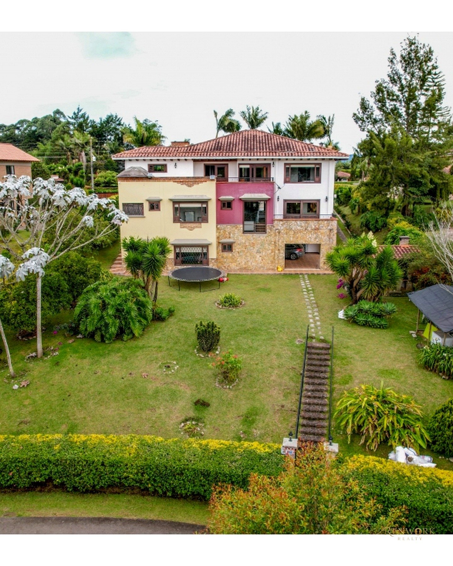 CASA DE 6 HABITACIONES EN LLANO GRANDE · foto 4