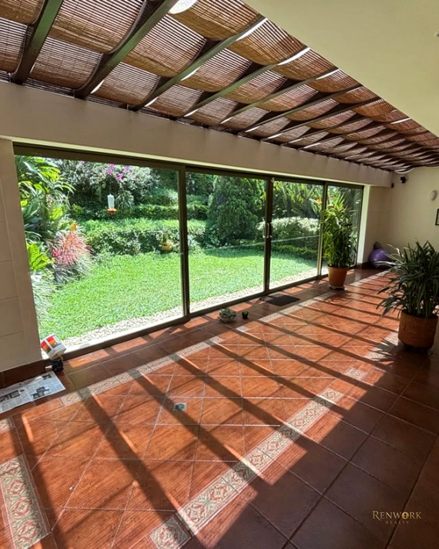 CASA DE DOS NIVELES PARA LA VENTA, LOS BALSOS, PARTE ALTA, MEDELLÍN · foto 10