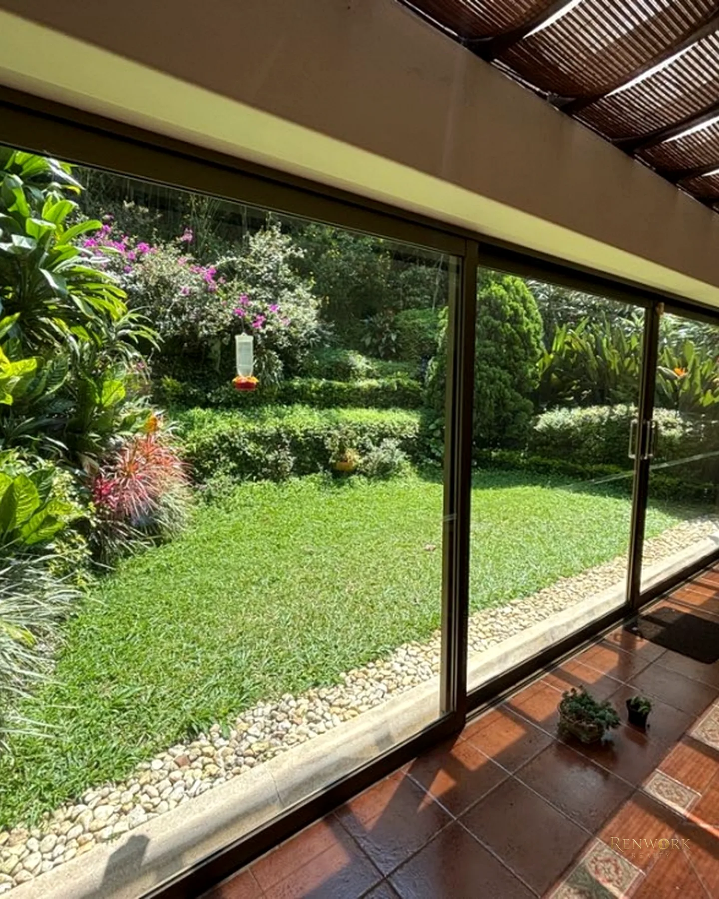 CASA DE DOS NIVELES PARA LA VENTA, LOS BALSOS, PARTE ALTA, MEDELLÍN · foto 13