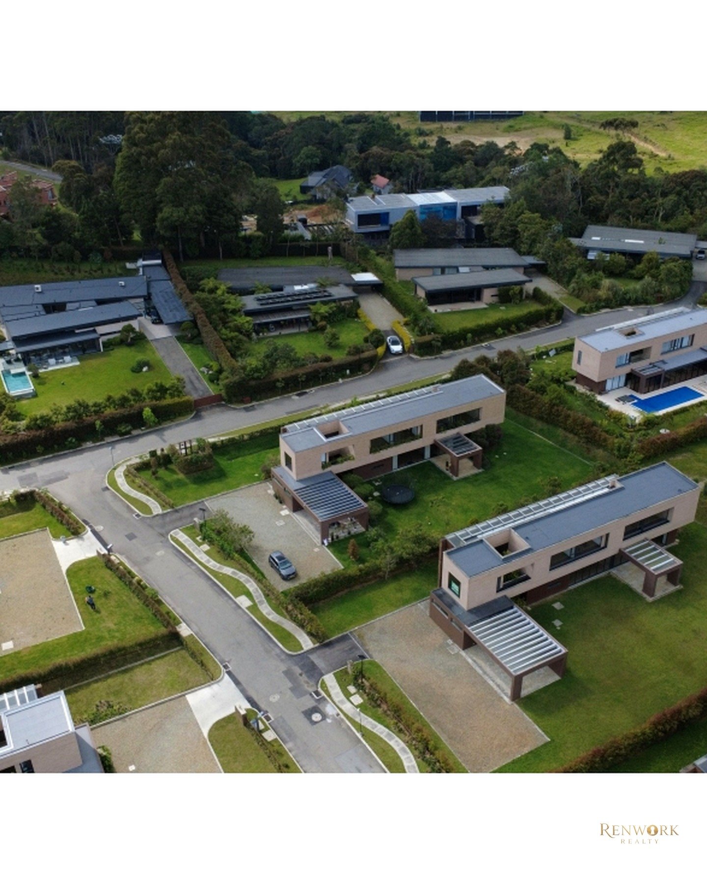 CASA DE LUJO EN LA VARIANTE DE LAS PALMAS EN VENTA · foto 1