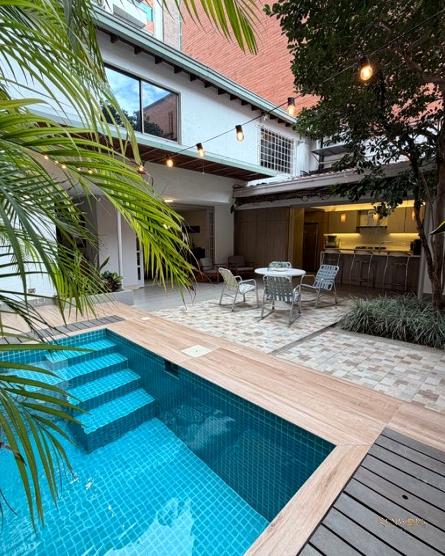 CASA DE LUJO EN LAURELES PARA FAMILIAS, LUXURY RENTALS O CONSTRUCCIÓN · foto 2