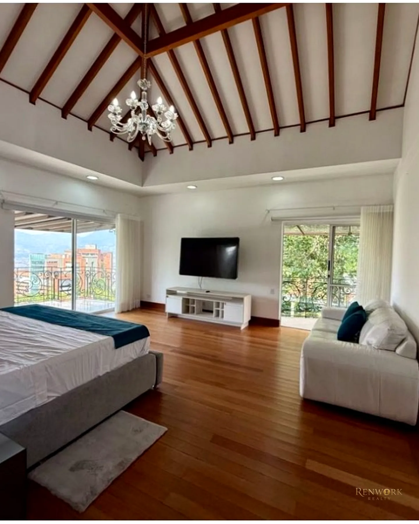 CASA DE LUJO EN MEDELLIN, SECTOR EL POBLADO · foto 14