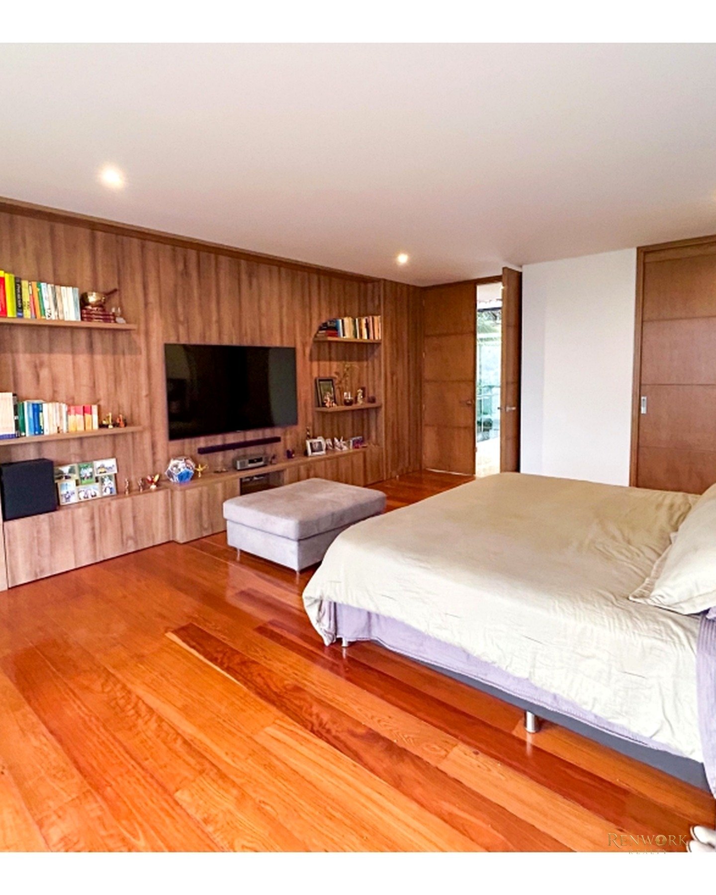 CASA DE LUJO PARA LA VENTA EN EXCLUSIVA ZONA CERCA AL TESORO · foto 16