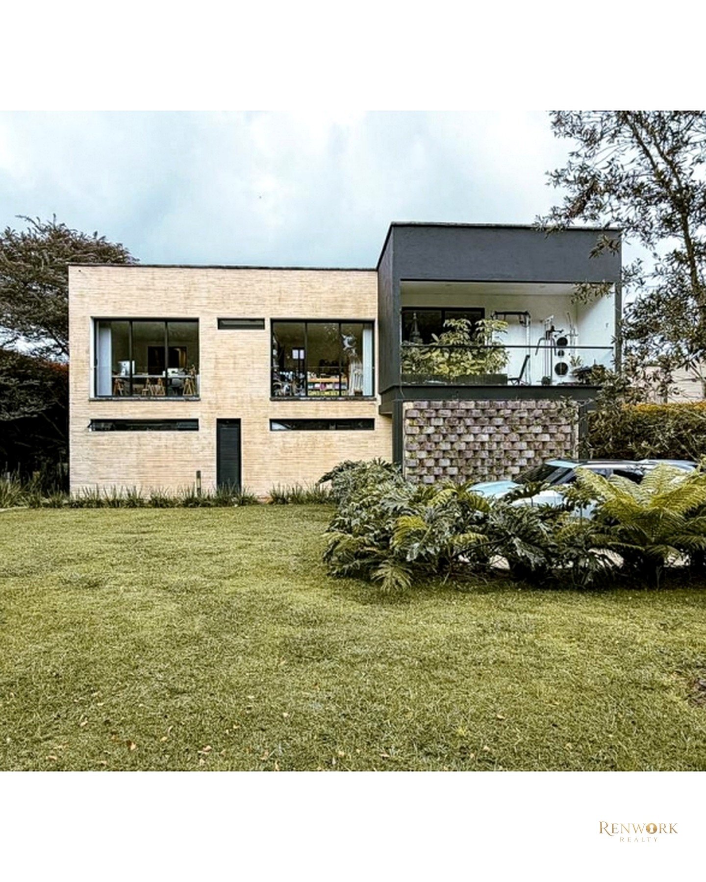 CASA DE LUJO PARA LA VENTA EN PALMAS, URBANIZACIÓN CERRADA · foto 3