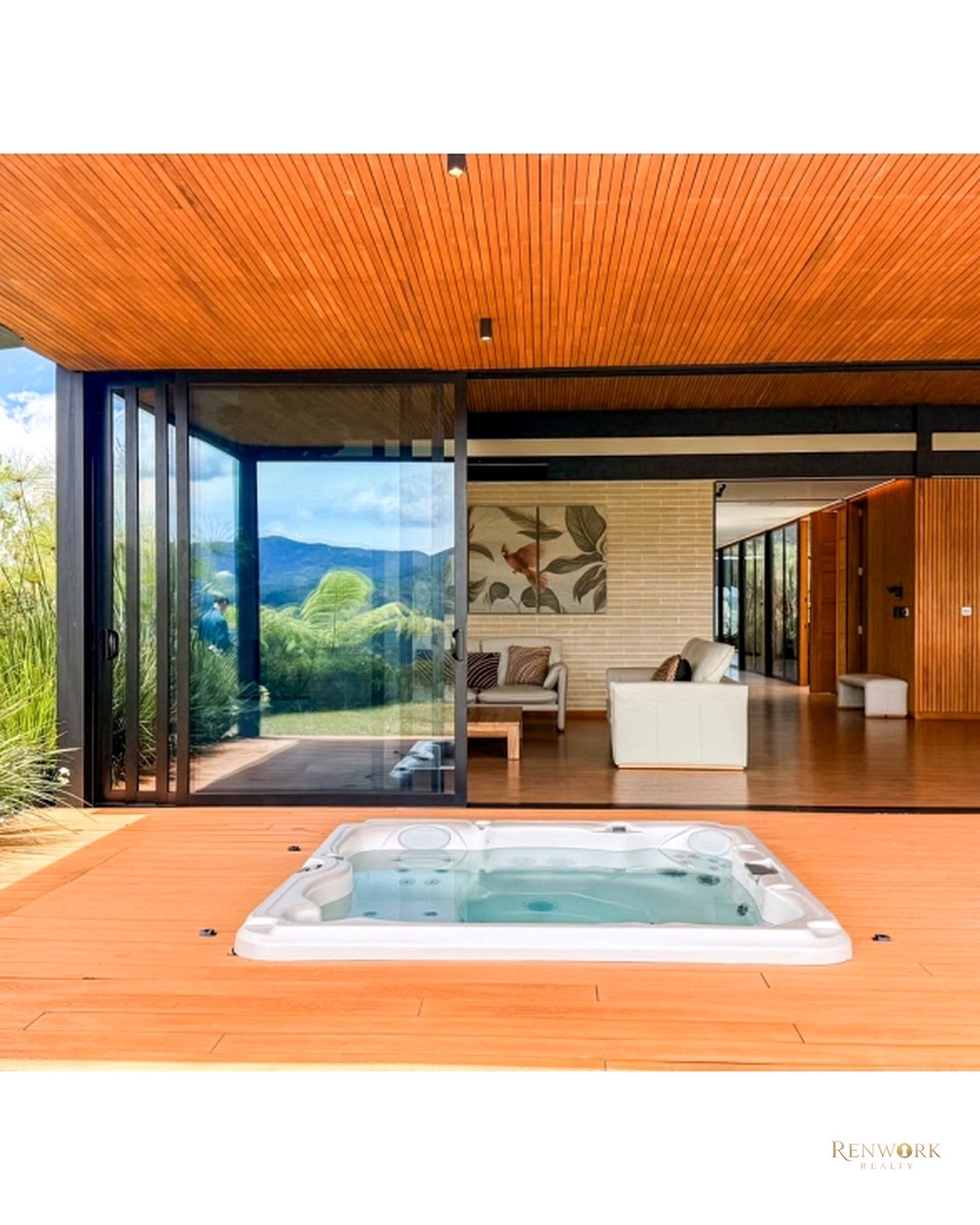 CASA DE LUJO PARA VENTA EN EL RETIRO, DENTRO DE UNIDAD CERRADA · foto 3