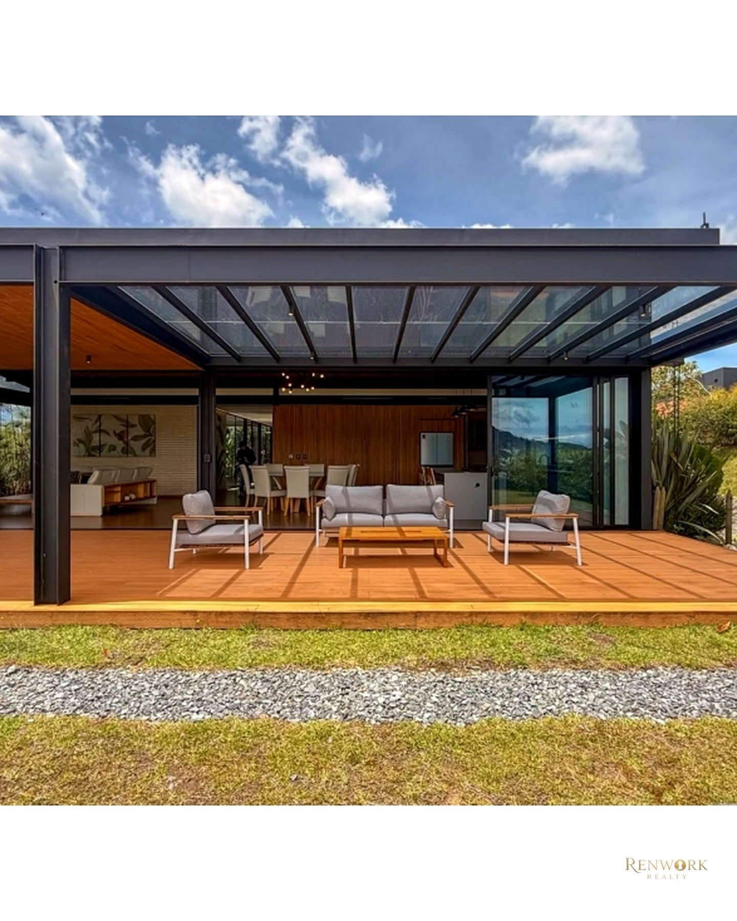 CASA DE LUJO PARA VENTA EN EL RETIRO, DENTRO DE UNIDAD CERRADA · foto 11