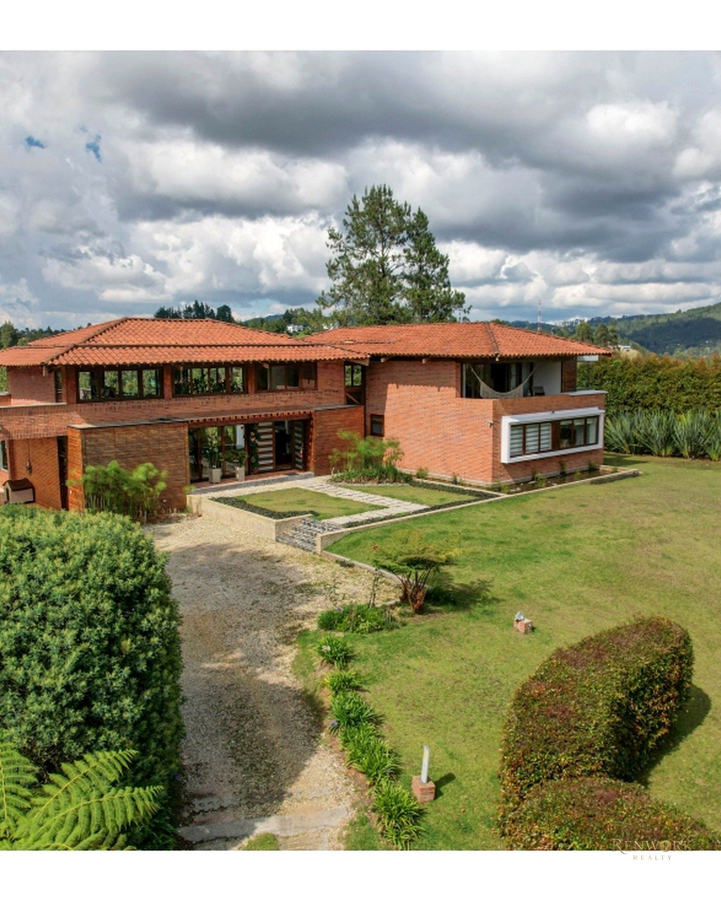Vista de CASA EN ENVIGADO ESCOBERO DE 8.400 M2, VISTA Y NATURALEZA.