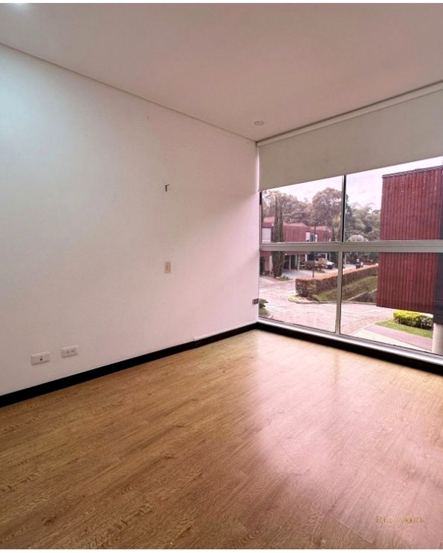 CASA EN ENVIGADO, SECTOR LOMA EL ATRAVESADO · foto 13