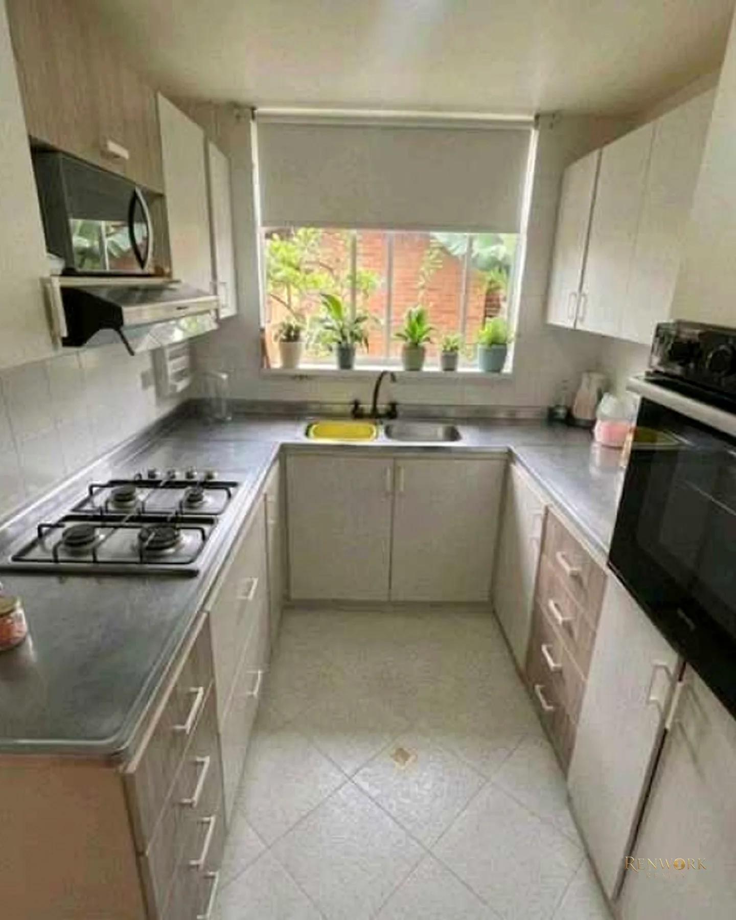CASA EN SAN LUCAS A PASOS DEL MONTESSORI · foto 3