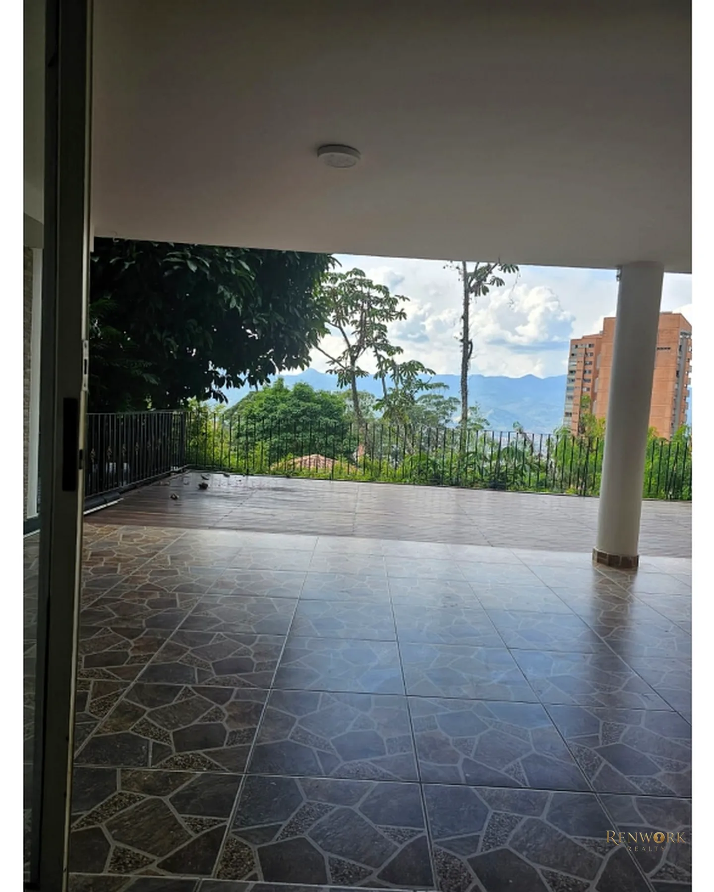 CASA EN UNIDAD CERRADA POBLADO EL TESORO · foto 14