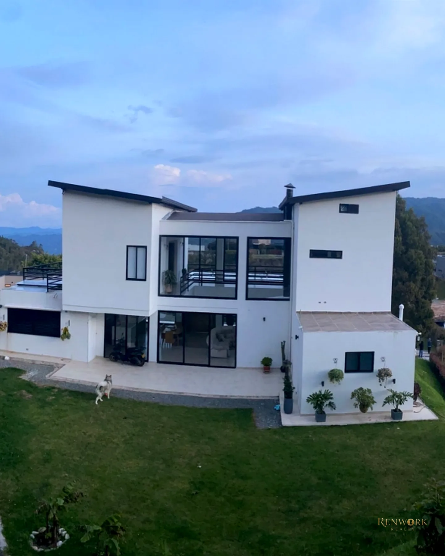 CASA EN VENTA EN ALTOS DEL ESCOBERO ENVIGADO · foto 10