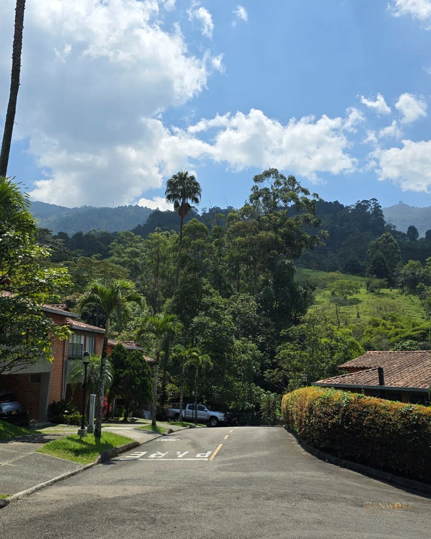 CASA EN VENTA EN ENVIGADO LOMA DEL CHOCHO · foto 3