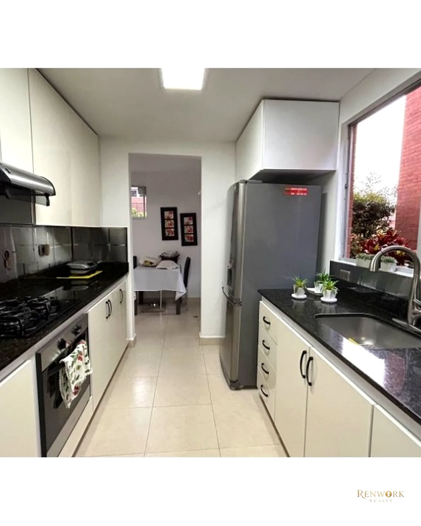 CASA EN VENTA EN EXCELENTE URBANIZACIÓN SECTOR BENEDICTINOS · foto 5