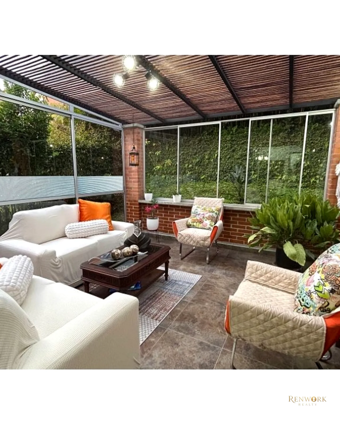 CASA EN VENTA EN EXCELENTE URBANIZACIÓN SECTOR BENEDICTINOS · foto 1