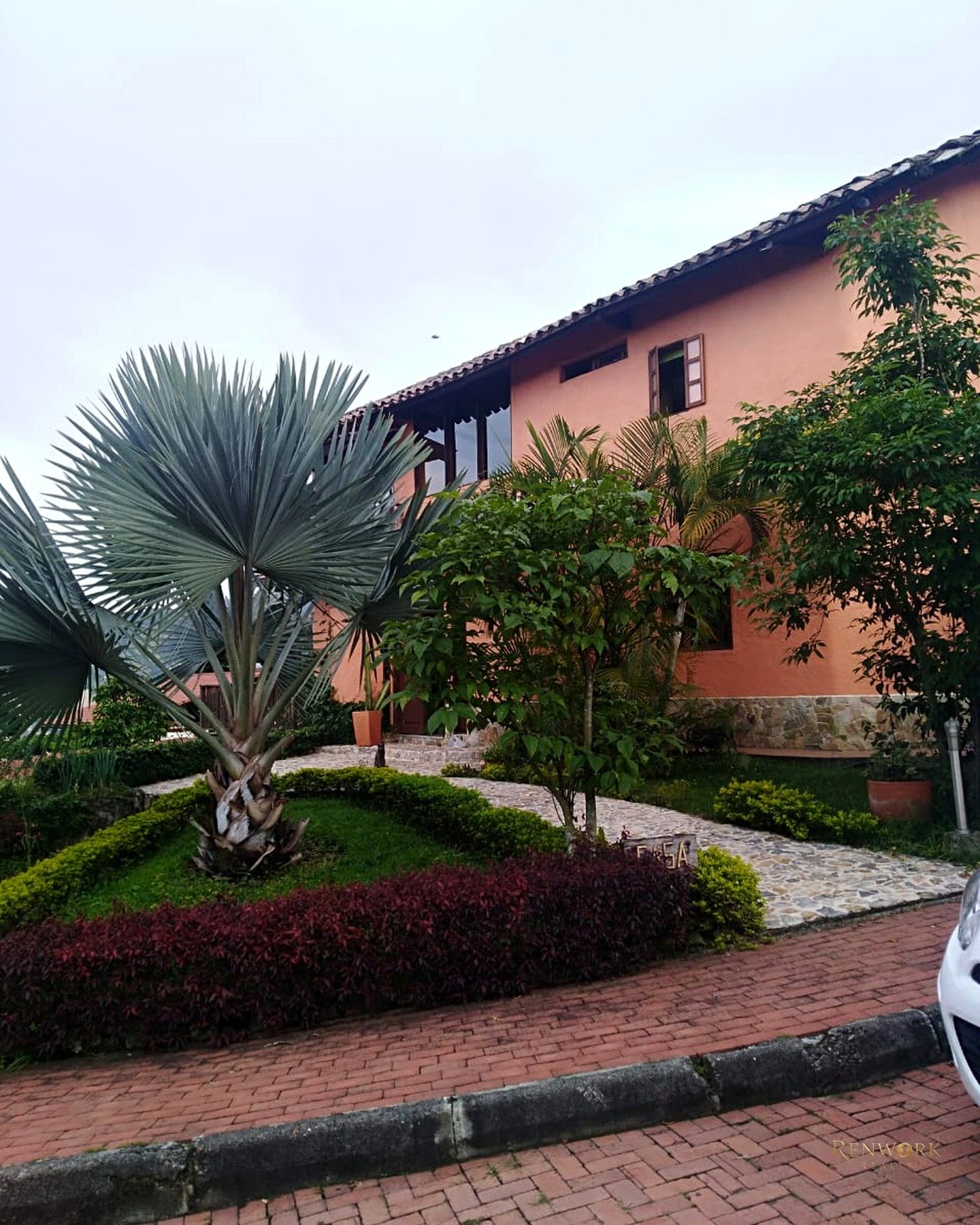 CASA EN VENTA EN LA ESTRELLA · foto 2