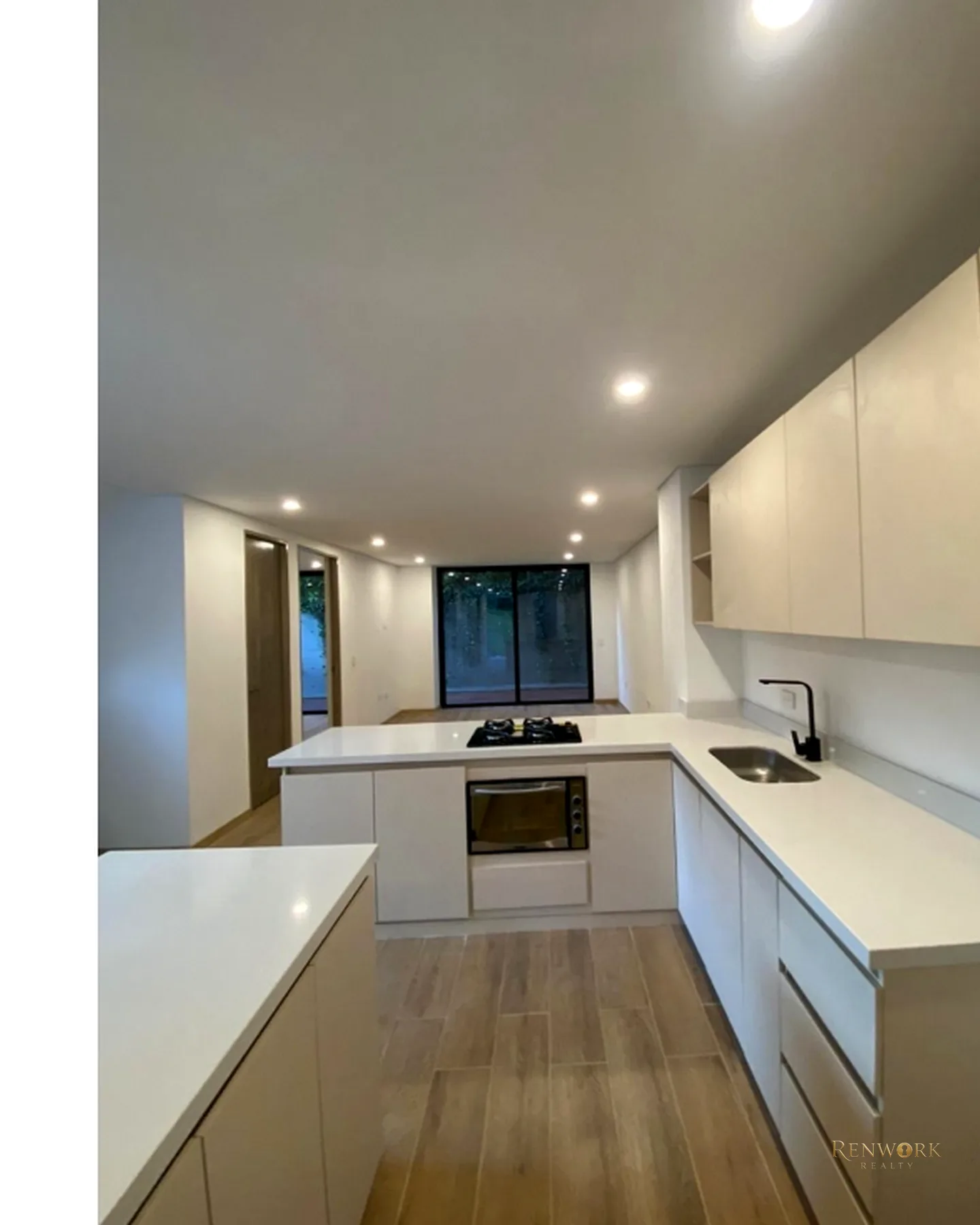 CASA EN VENTA EN UNIDAD CERRADA EN RIONEGRO · foto 1