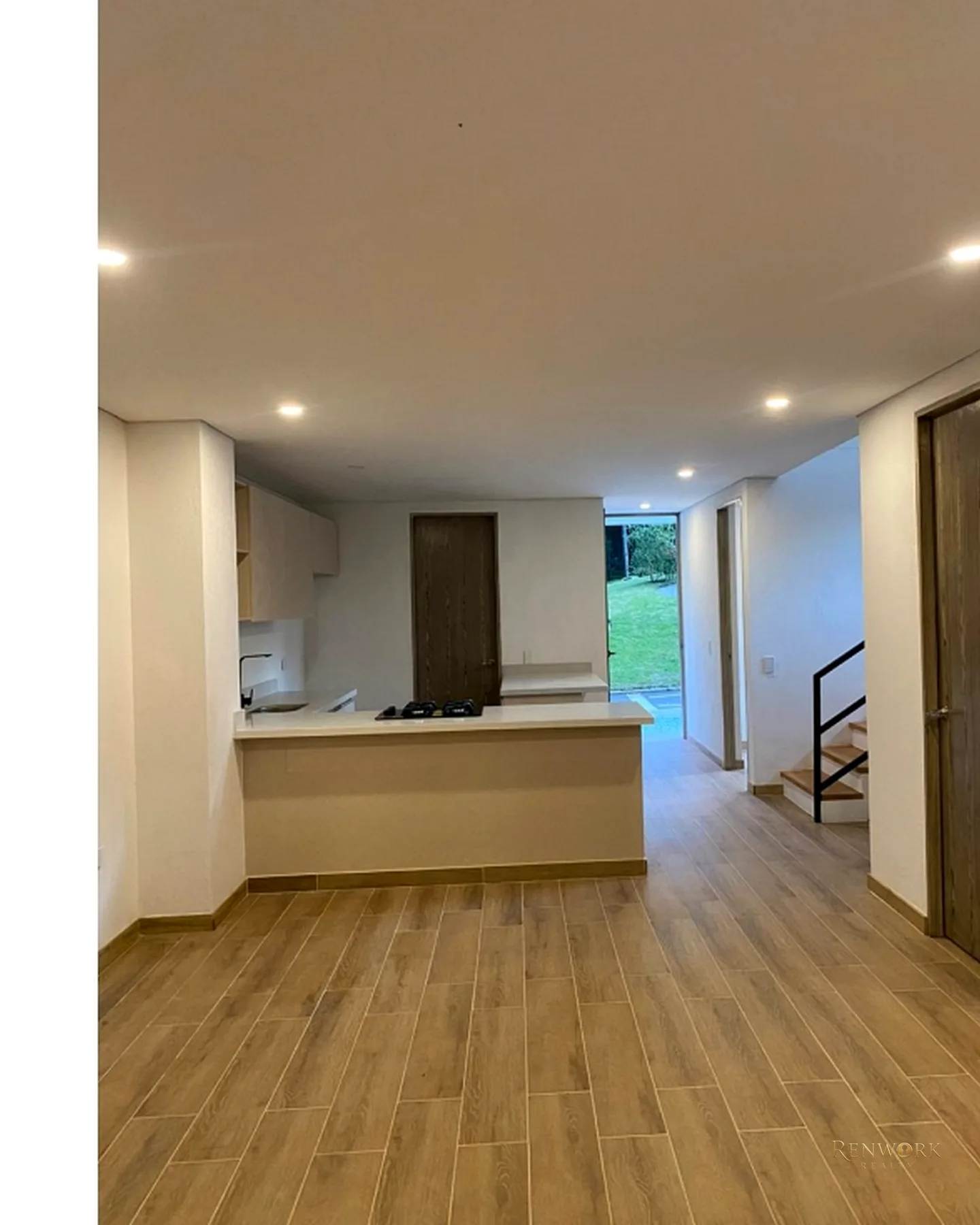 CASA EN VENTA EN UNIDAD CERRADA EN RIONEGRO · foto 2