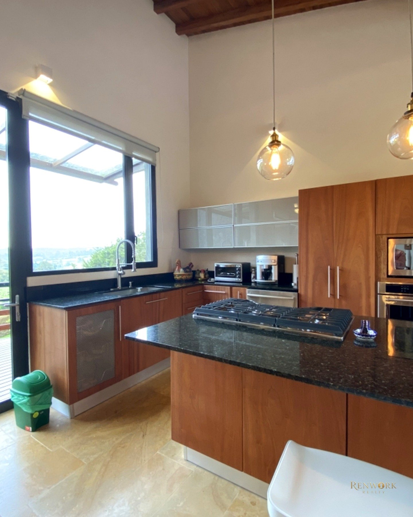 CASA EN VENTA, ENVIGADO, ABURRA SUR · foto 9