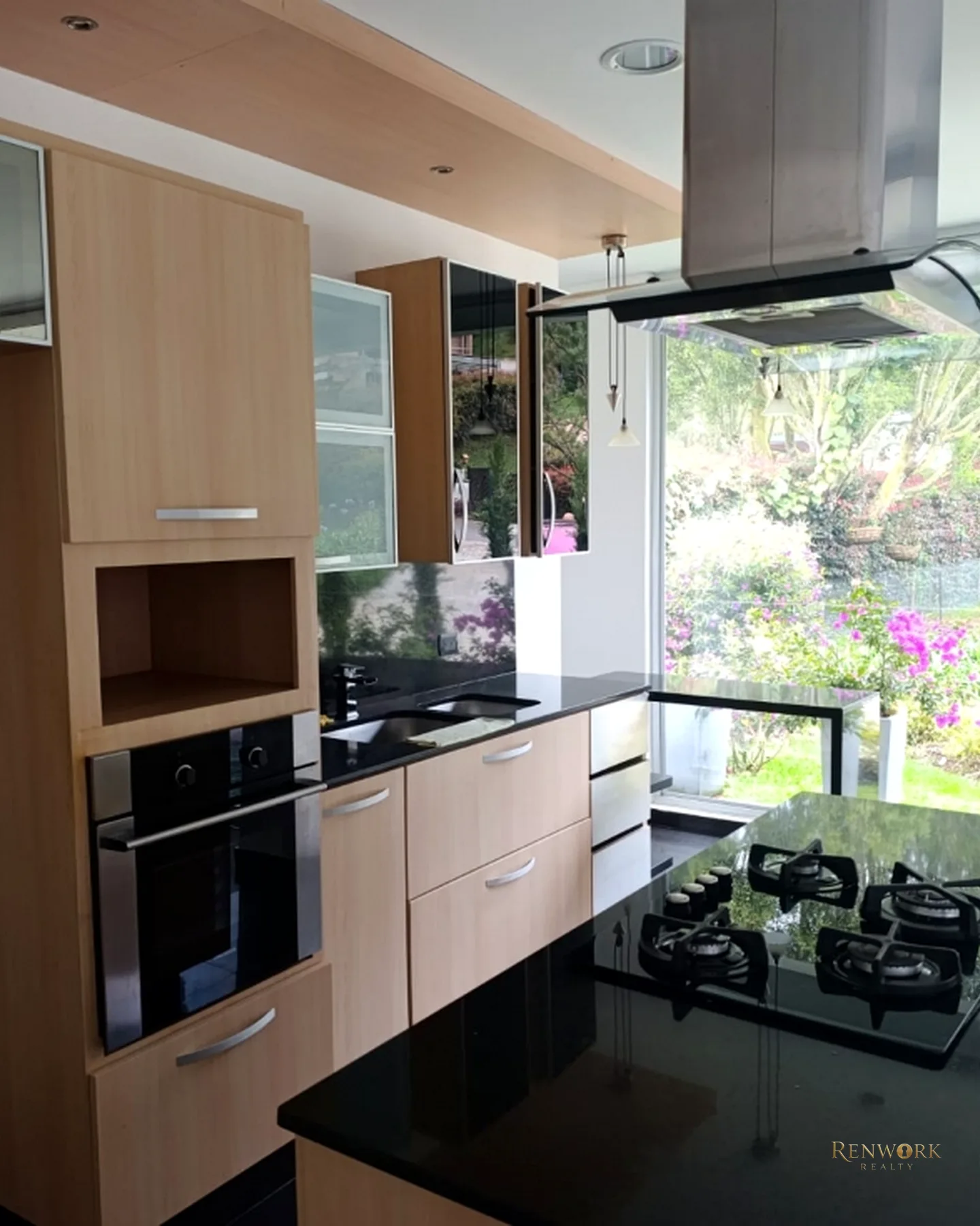 CASA EN VENTA ENVIGADO EN ALTOS DEL ESCOBERO · foto 2