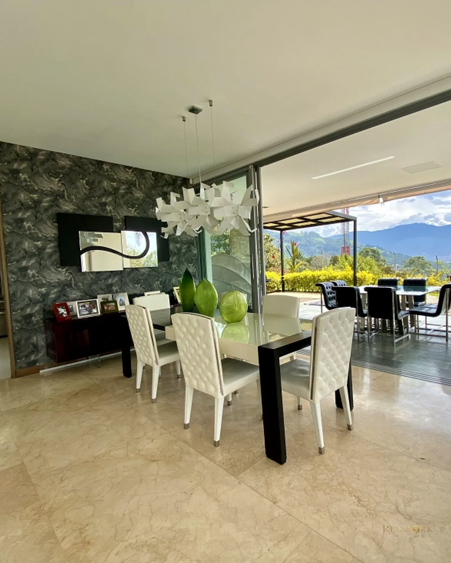 CASA EN VENTA ENVIGADO LOMA DEL ESCOBERO PARTE BAJA · foto 6