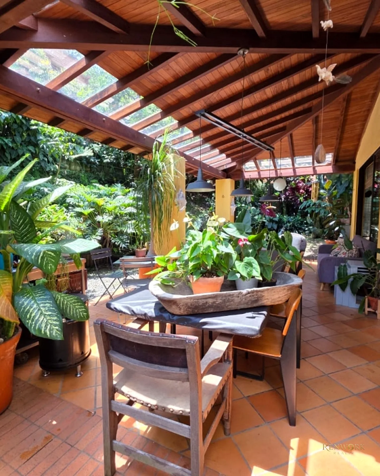 CASA EN VENTA, HERMOSA GRAN JARDÍN, EL POBLADO, LA TOMATERA · foto 9