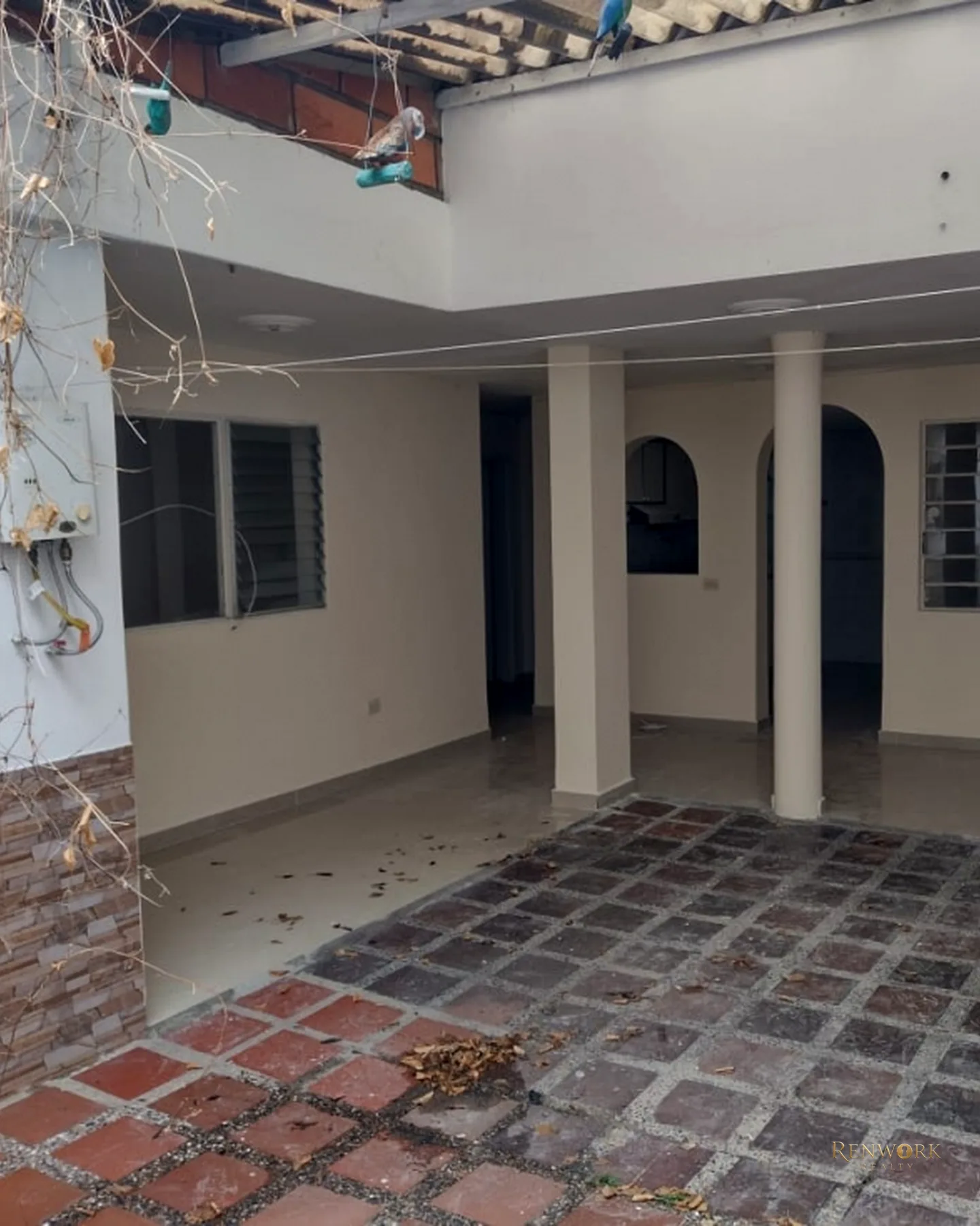 CASA EN VENTA LAURELES MEDELLIN PISO 1 · foto 5