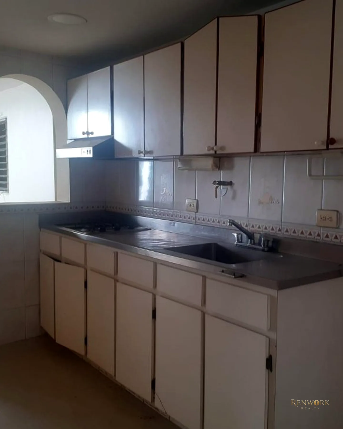 CASA EN VENTA LAURELES MEDELLIN PISO 1 · foto 2