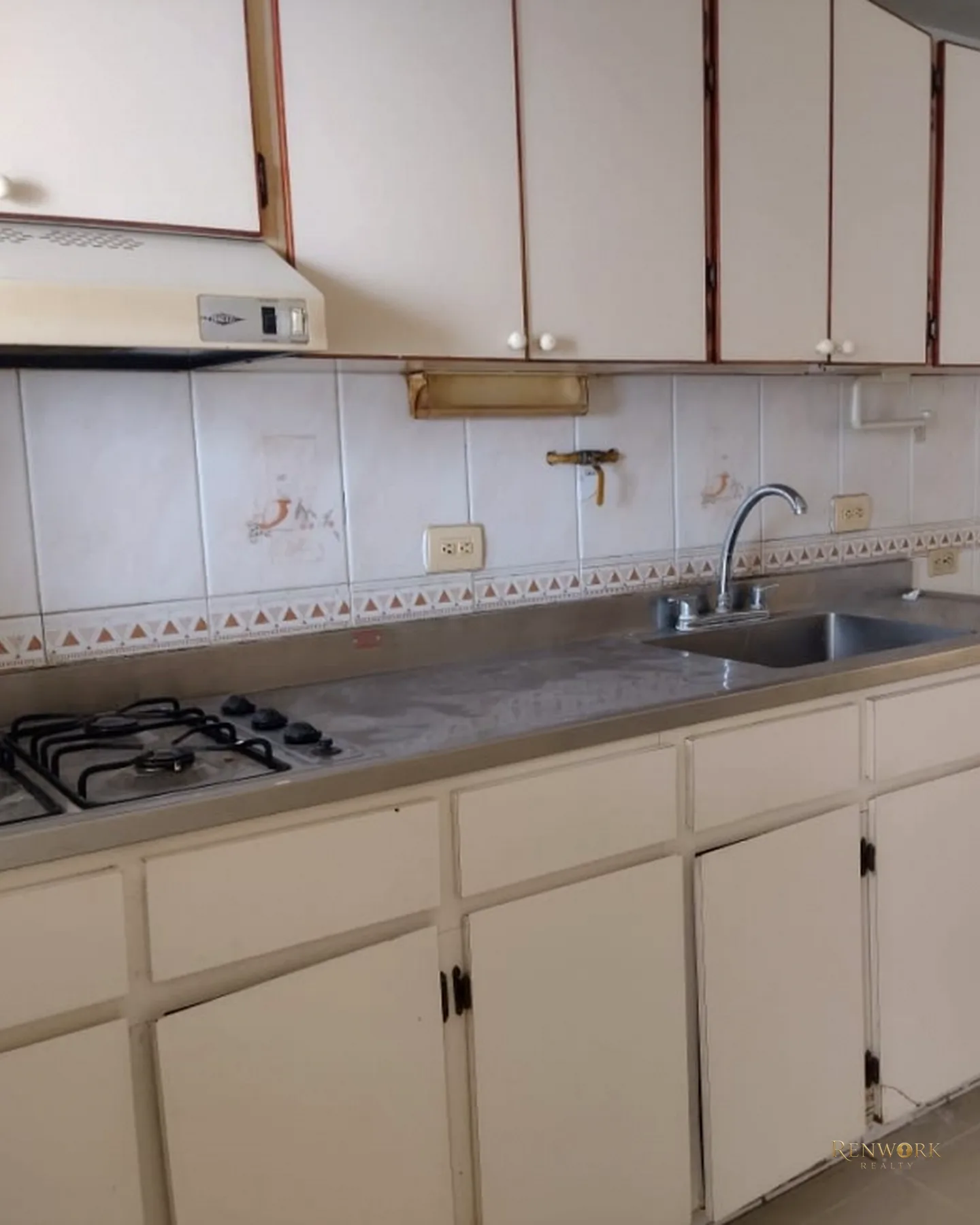 CASA EN VENTA LAURELES MEDELLIN PISO 1 · foto 10