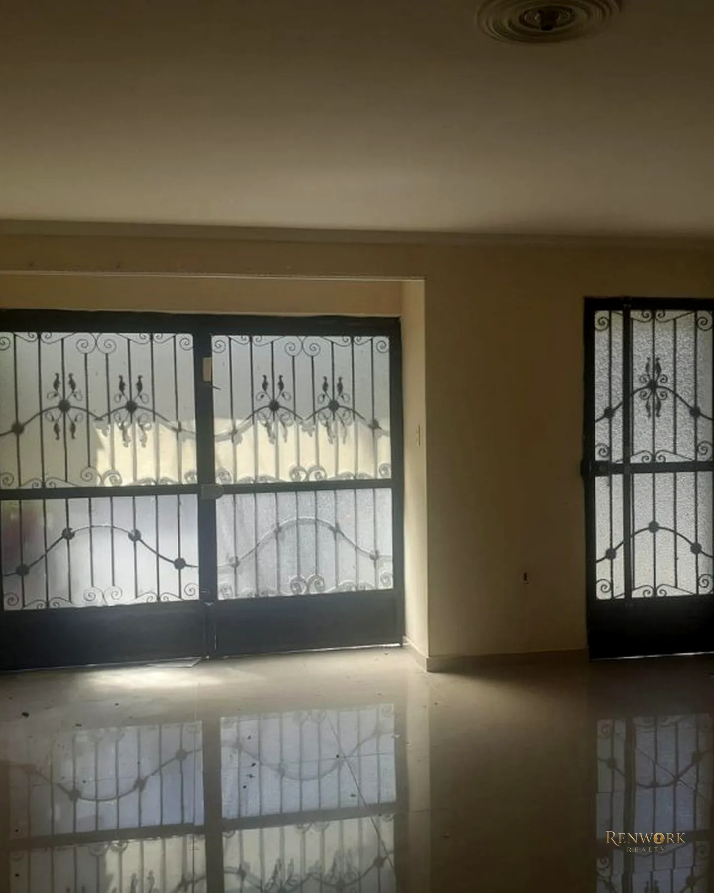CASA EN VENTA LAURELES MEDELLIN PISO 1 · foto 7