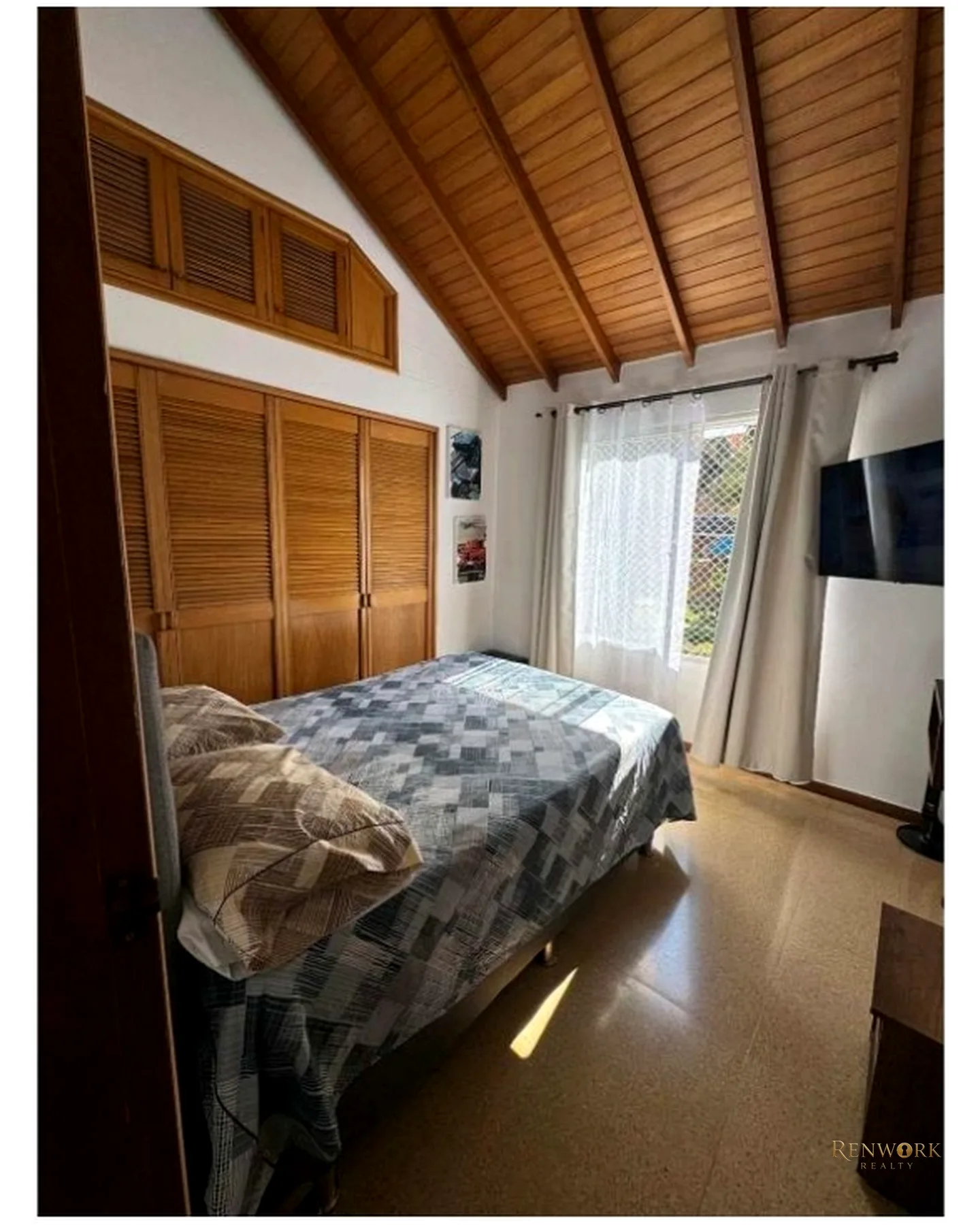CASA EN VENTA LOMA DE LOS BERNAL TRES NIVELES · foto 15