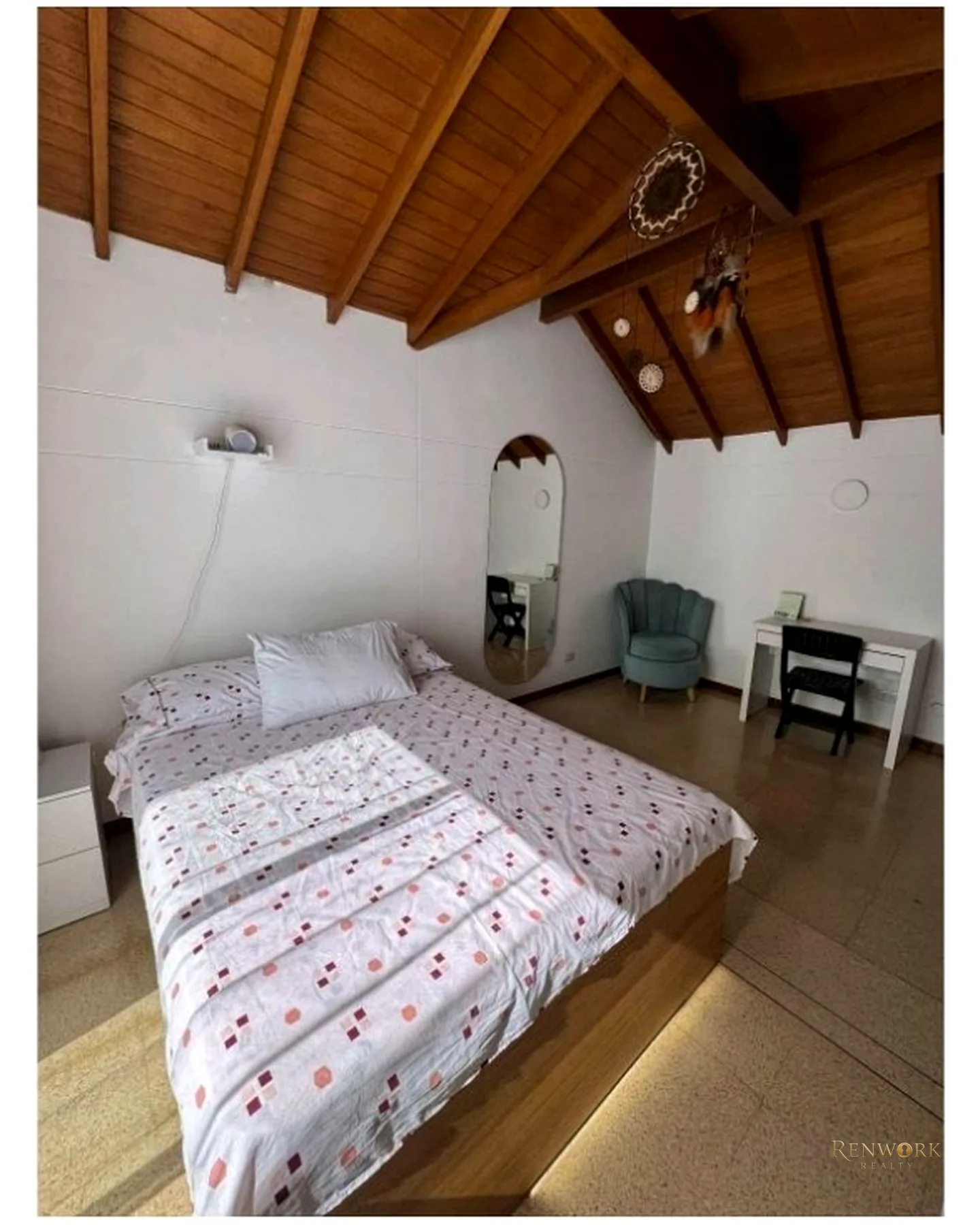 CASA EN VENTA LOMA DE LOS BERNAL TRES NIVELES · foto 10