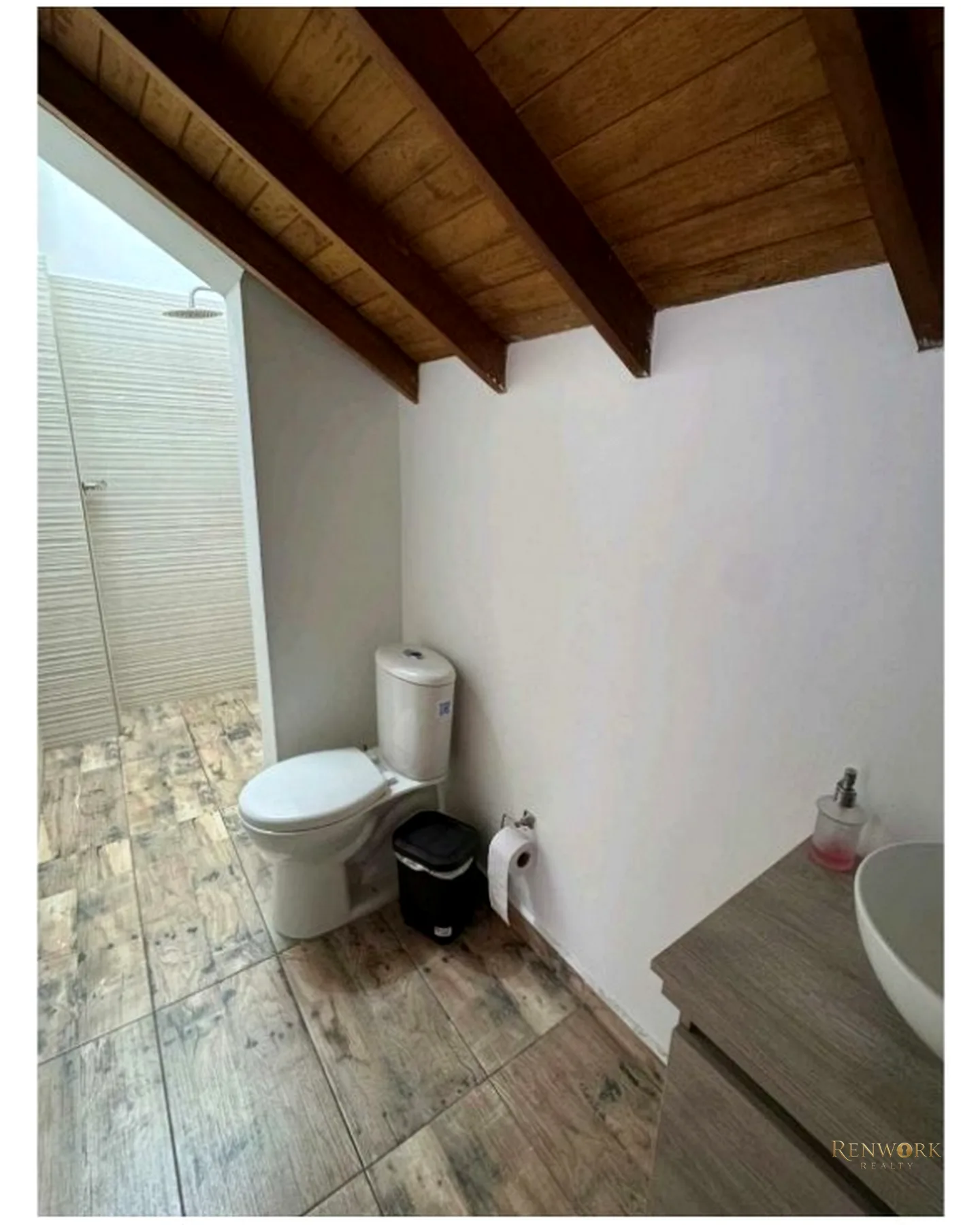 CASA EN VENTA LOMA DE LOS BERNAL TRES NIVELES · foto 17