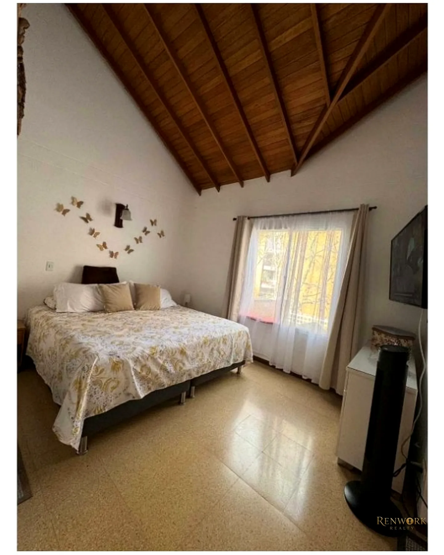 CASA EN VENTA LOMA DE LOS BERNAL TRES NIVELES · foto 7