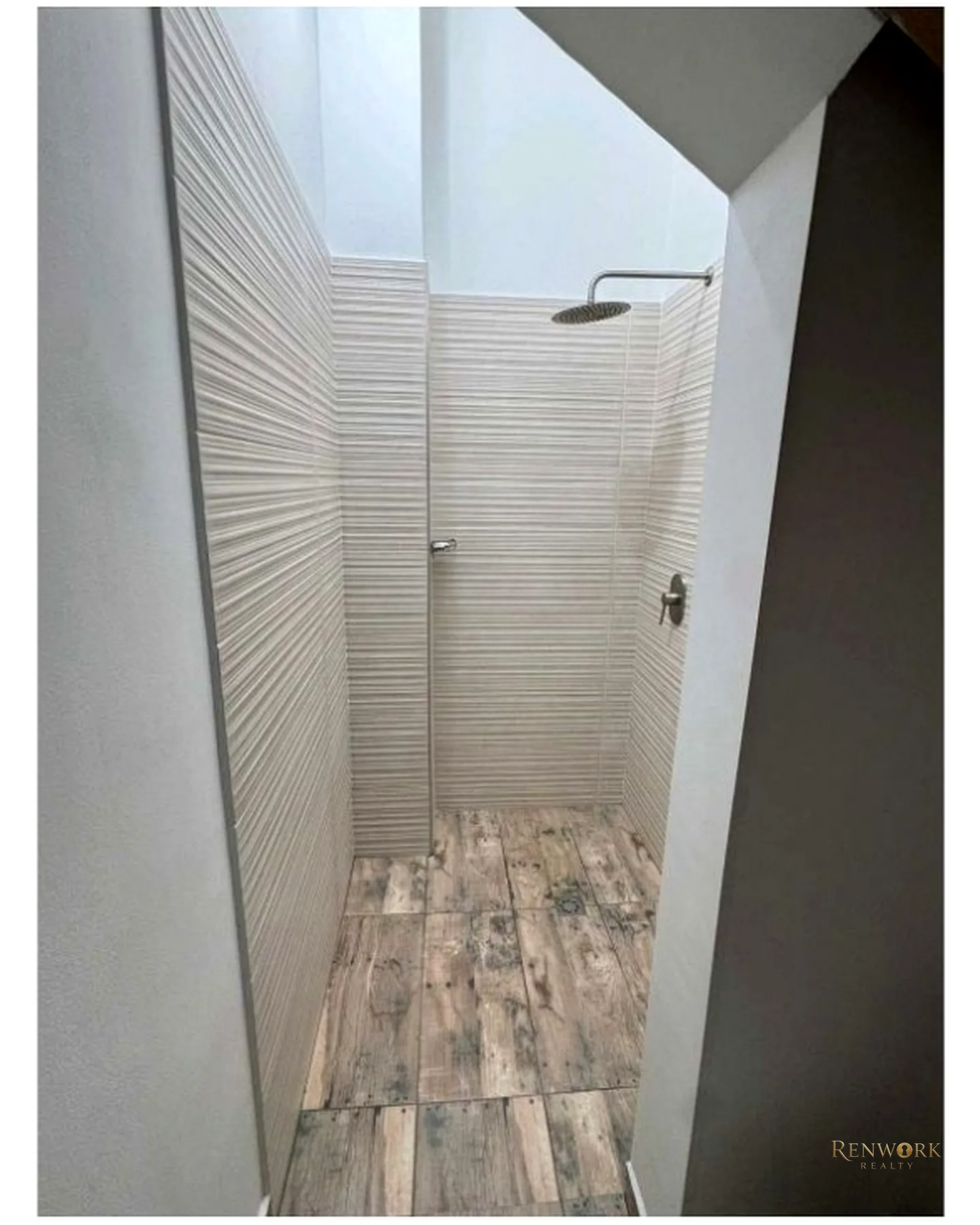 CASA EN VENTA LOMA DE LOS BERNAL TRES NIVELES · foto 18