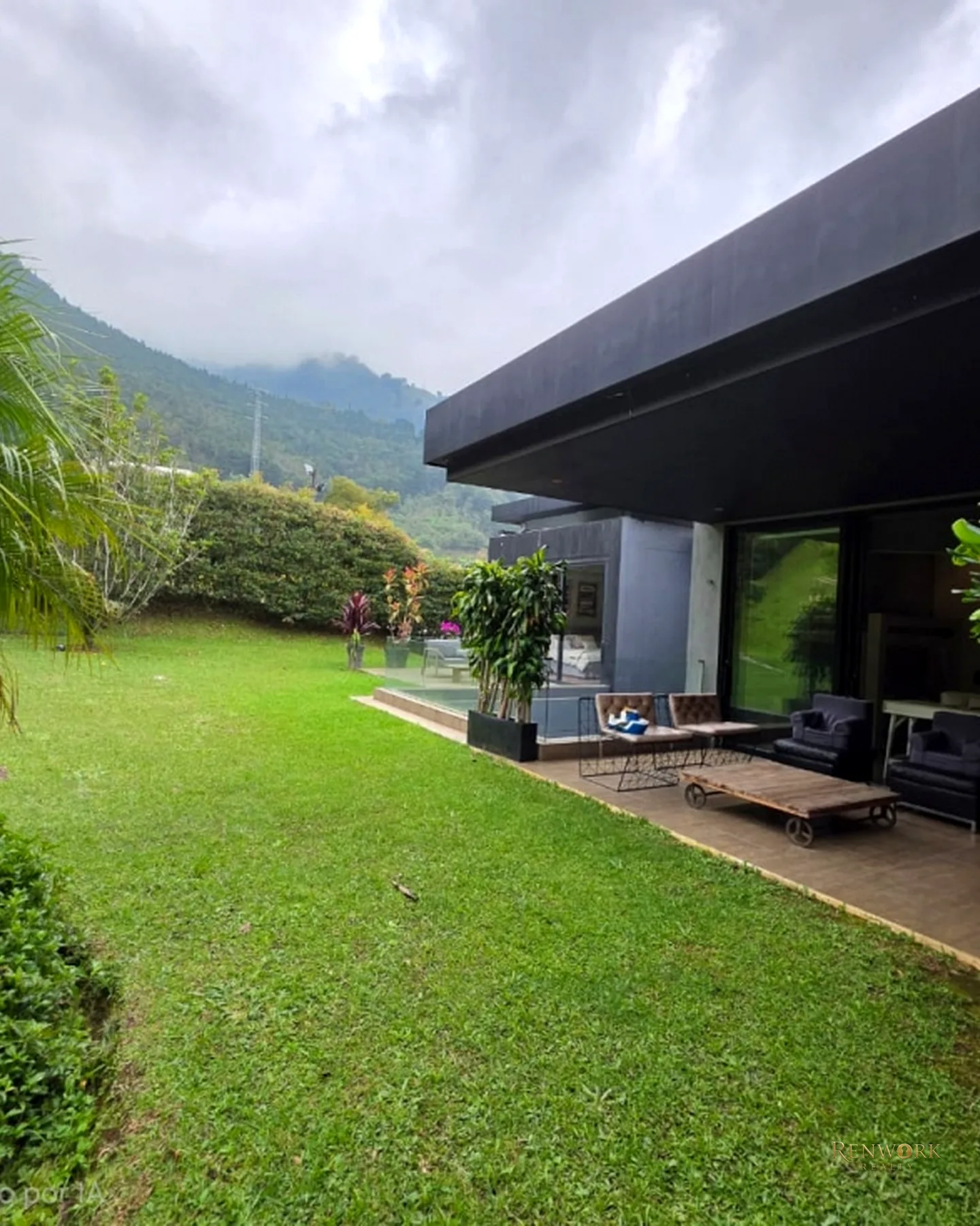 CASA EN VENTA PARTE BAJA AVENIDA LAS PALMAS, UNIDAD CERRADA. · foto 11