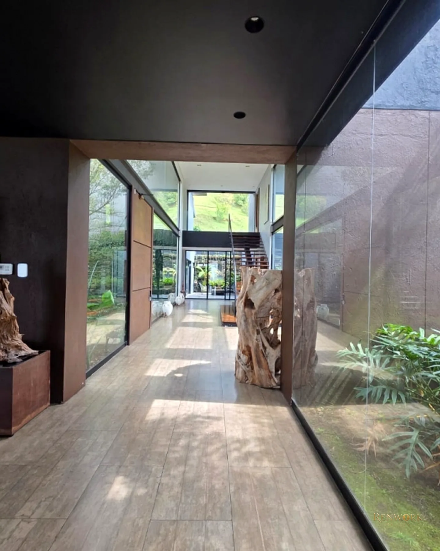 CASA EN VENTA PARTE BAJA AVENIDA LAS PALMAS, UNIDAD CERRADA. · foto 10