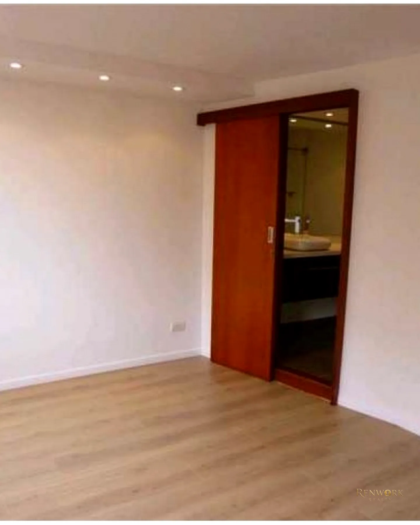 CASA EN VENTA REMODELADA BELÉN LA PLAMA · foto 18