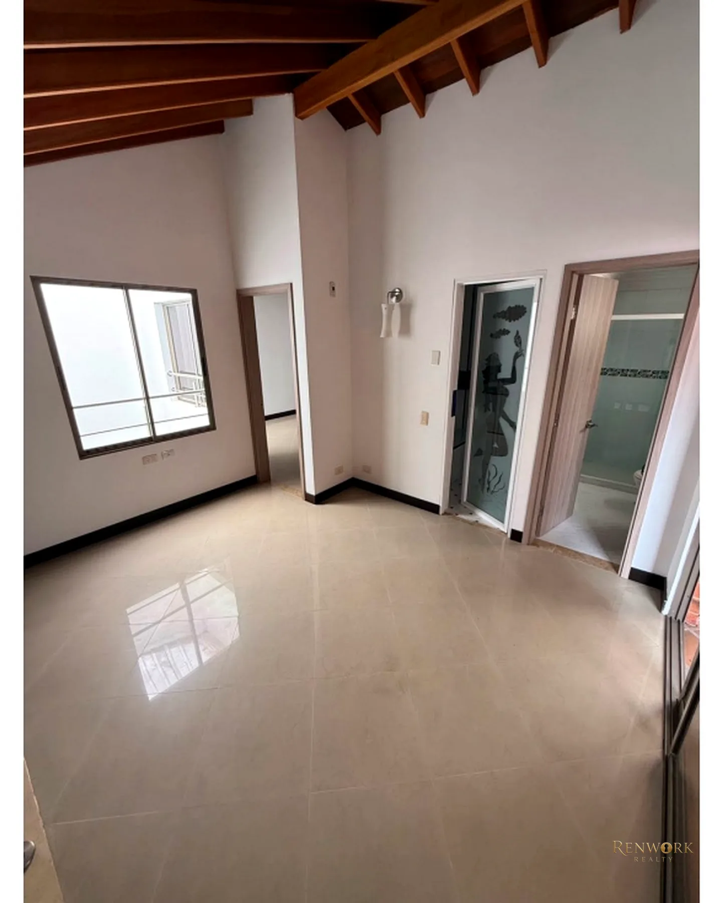 CASA EN VENTA SABANETA-LA DOCTORA · foto 16