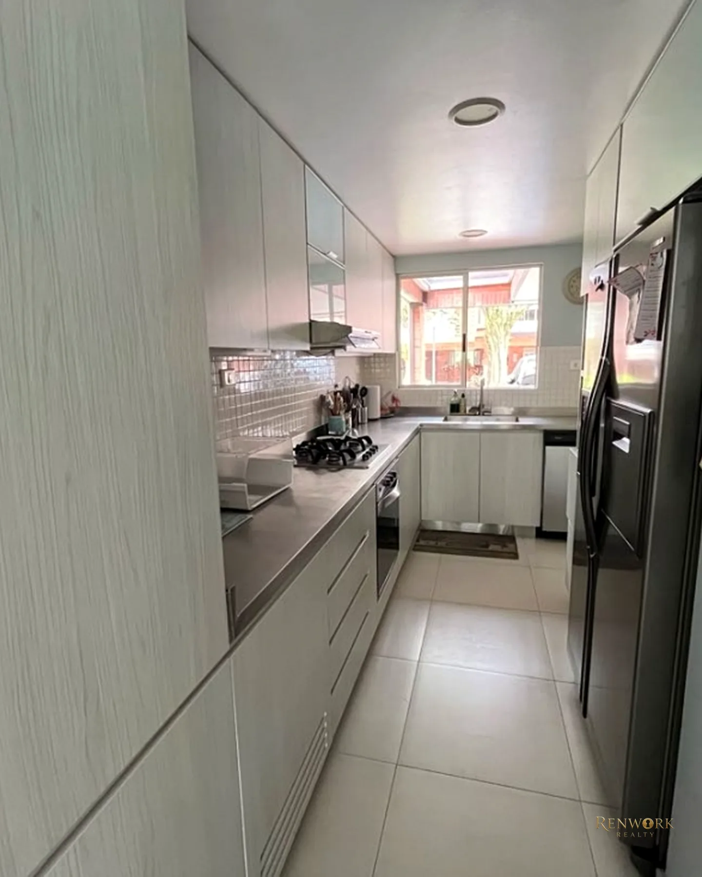 CASA ENVIGADO LOMA DEL CHOCHO 220MT2-3 ALCOBAS-TERRAZAJARDÍN-REFORMADA · foto 4