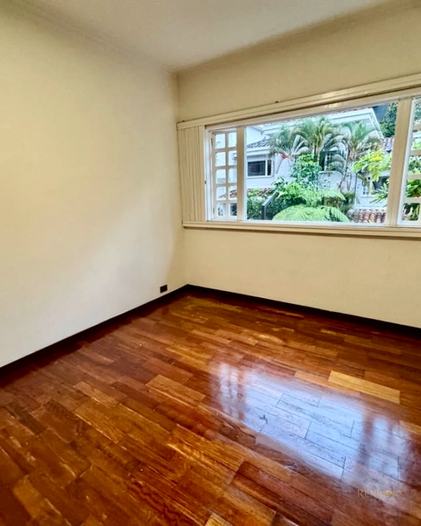 CASA ESQUINERA CERCA AL TESORO 4 ALCOBAS + SERVICIO · foto 9