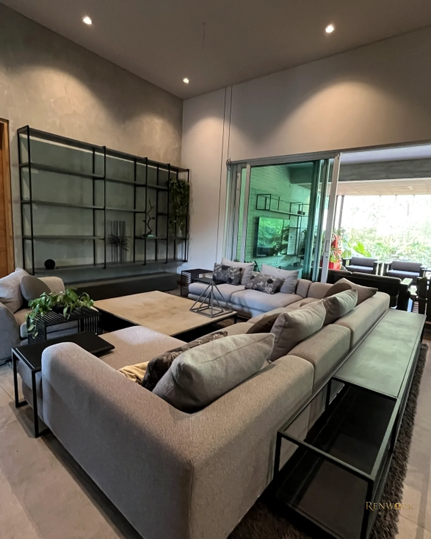 CASA ESQUINERA EN VENTA DE UN SOLO NIVEL – ALTO DE PALMAS · foto 1