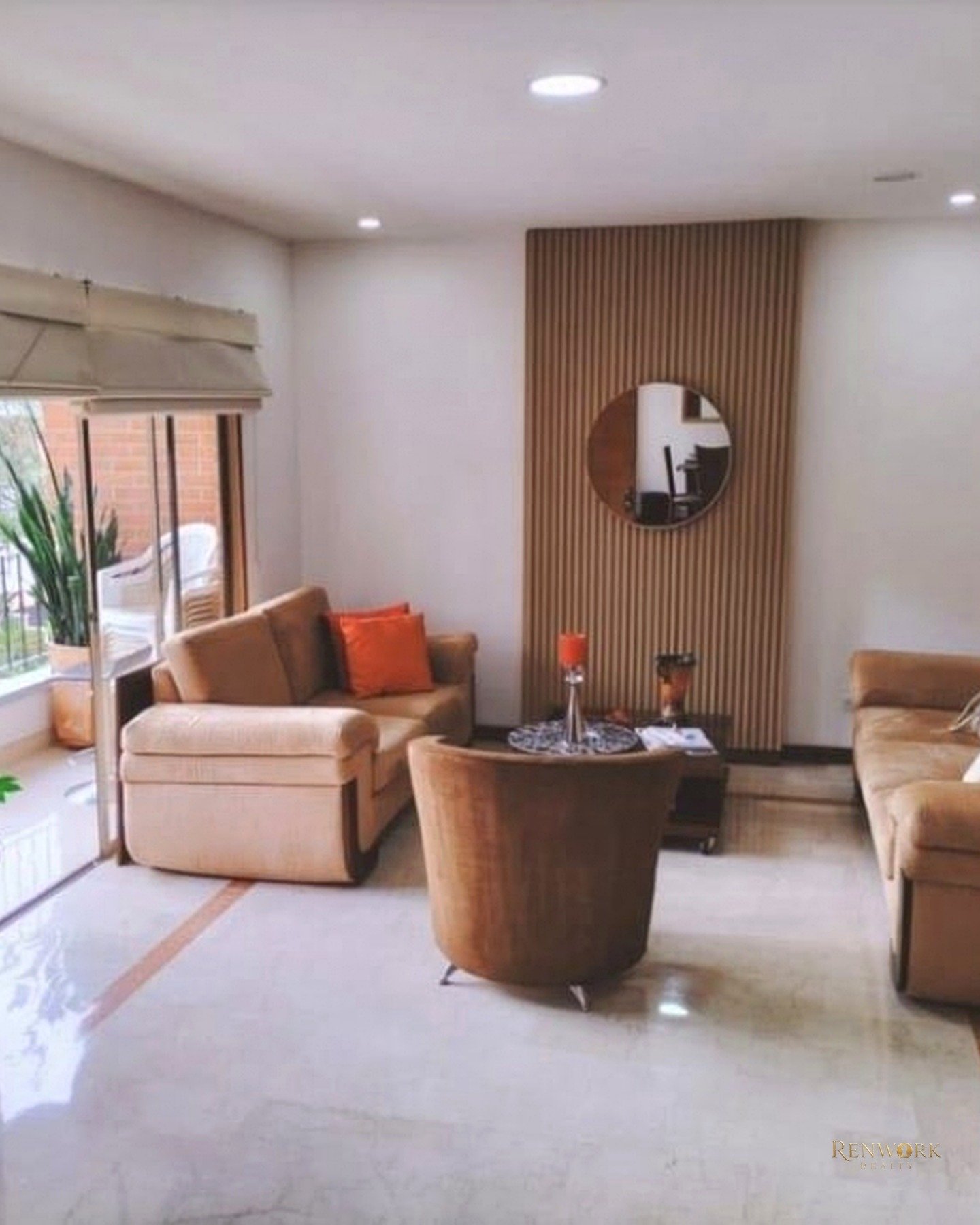 Vista de CASA FAMILIAR DE ALTO NIVEL EN SABANETA – SAN JOSÉ