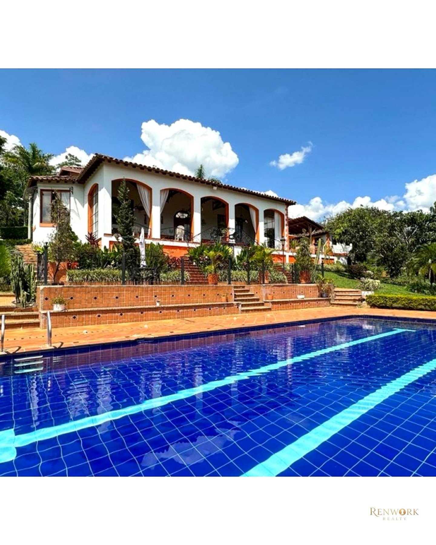 Vista de CASA FINCA EN COPACABANA PARA LA VENTA