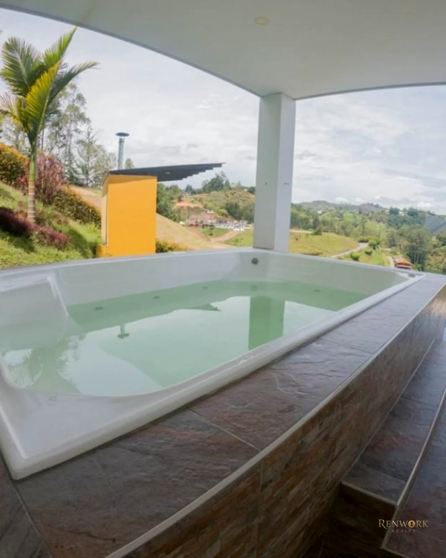 CASA FINCA EN VENTA EN EL PEÑOL ANTIOQUIA CON ACCESO A LA REPRESA · foto 13