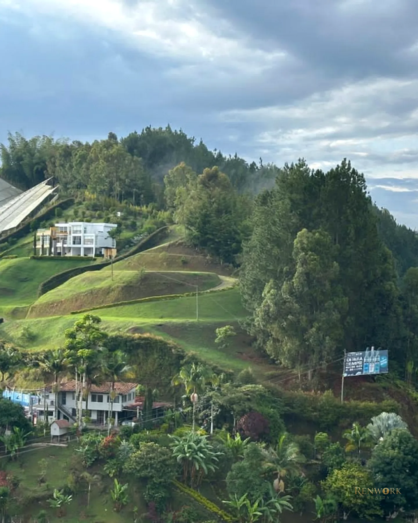 CASA FINCA EN VENTA EN EL PEÑOL ANTIOQUIA CON ACCESO A LA REPRESA · foto 17