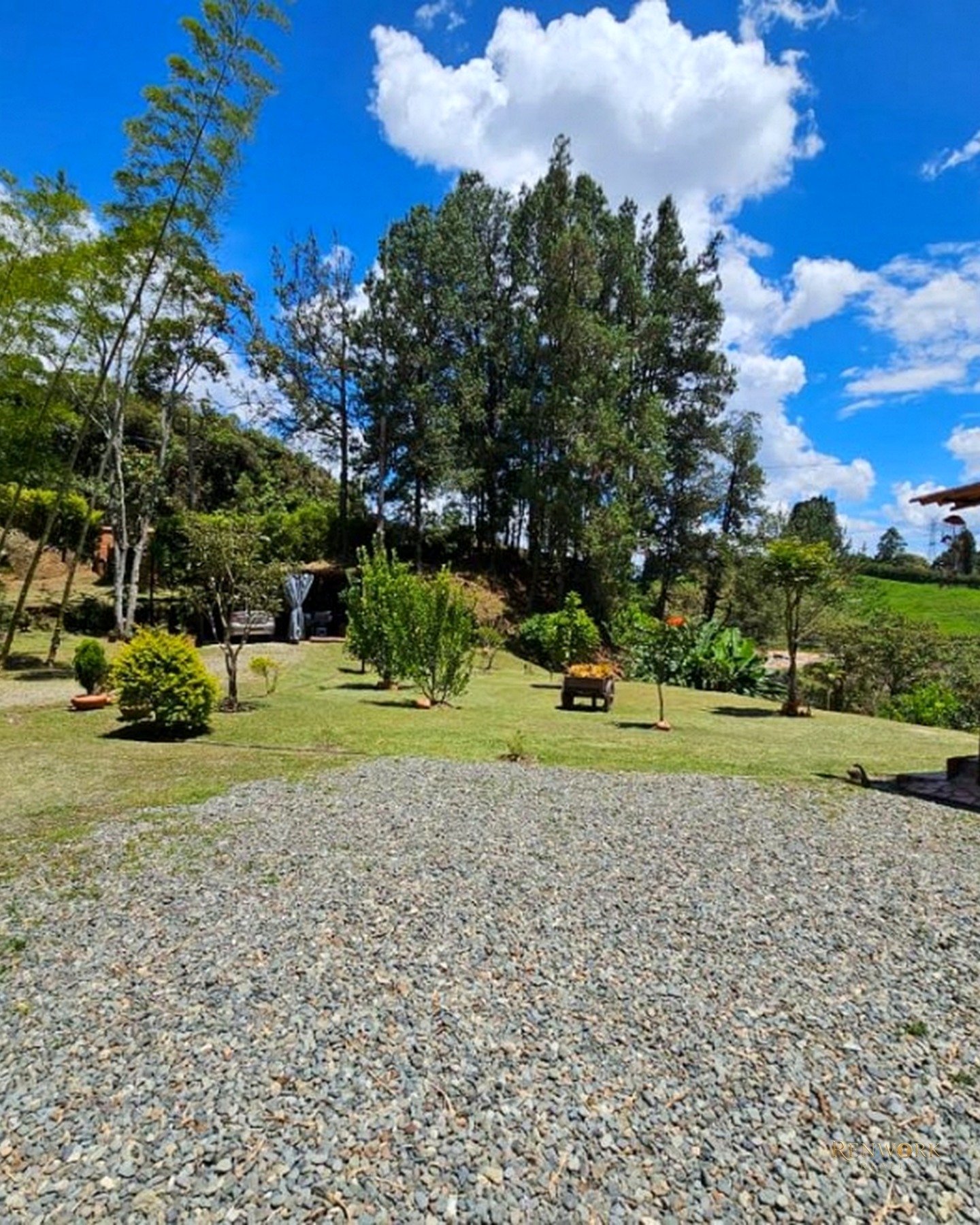 🏡 CASA FINCA EN VENTA – LA CLARITA, GUARNE · foto 4