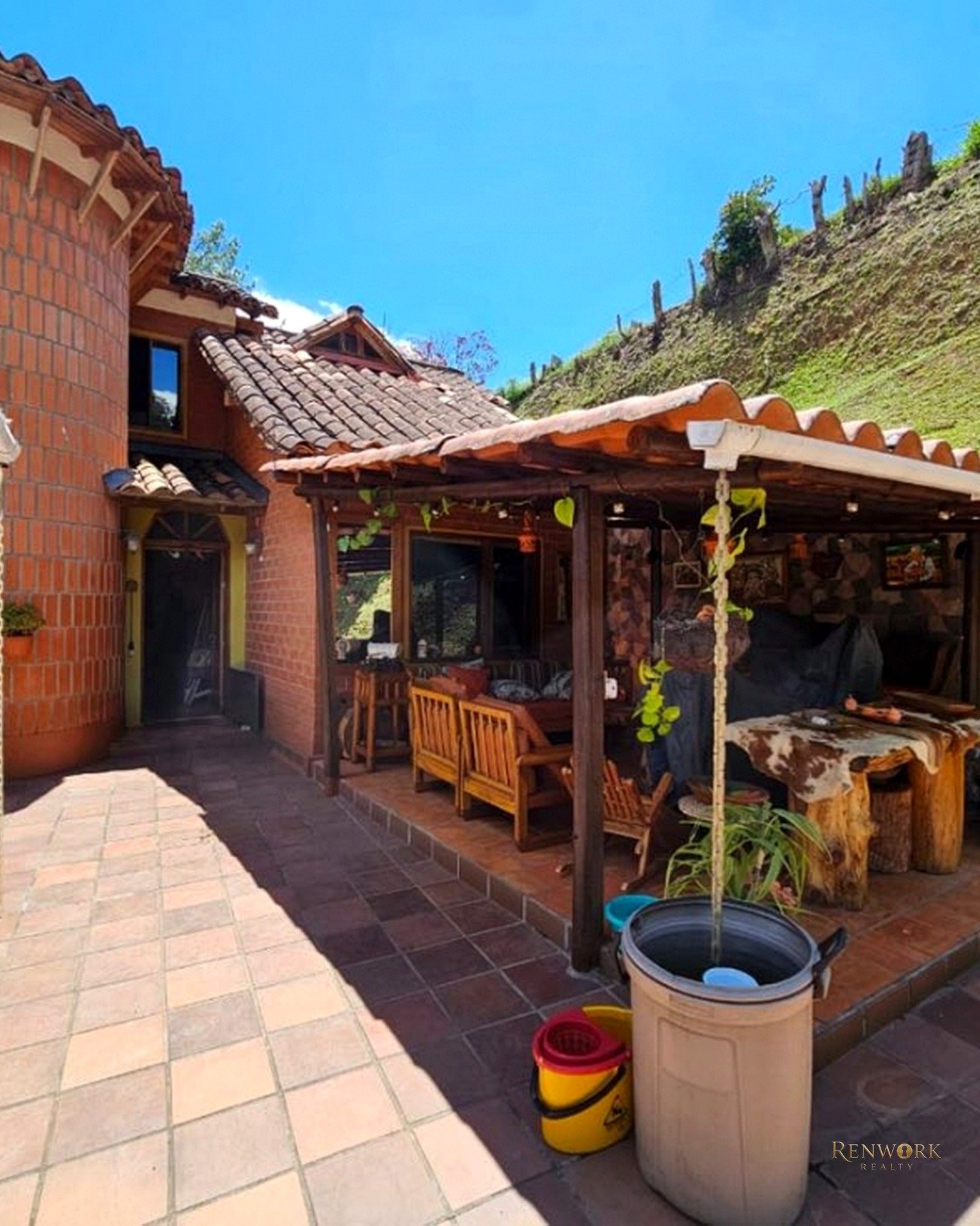 🏡 CASA FINCA EN VENTA – LA CLARITA, GUARNE · foto 3