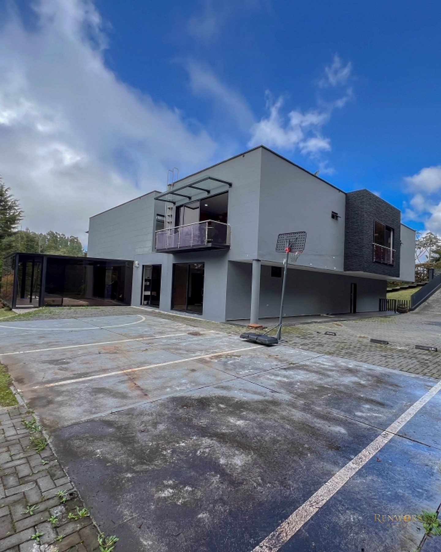 CASA MODERNA CON CANCHA SINTETICA EN LAS PALMAS · foto 7