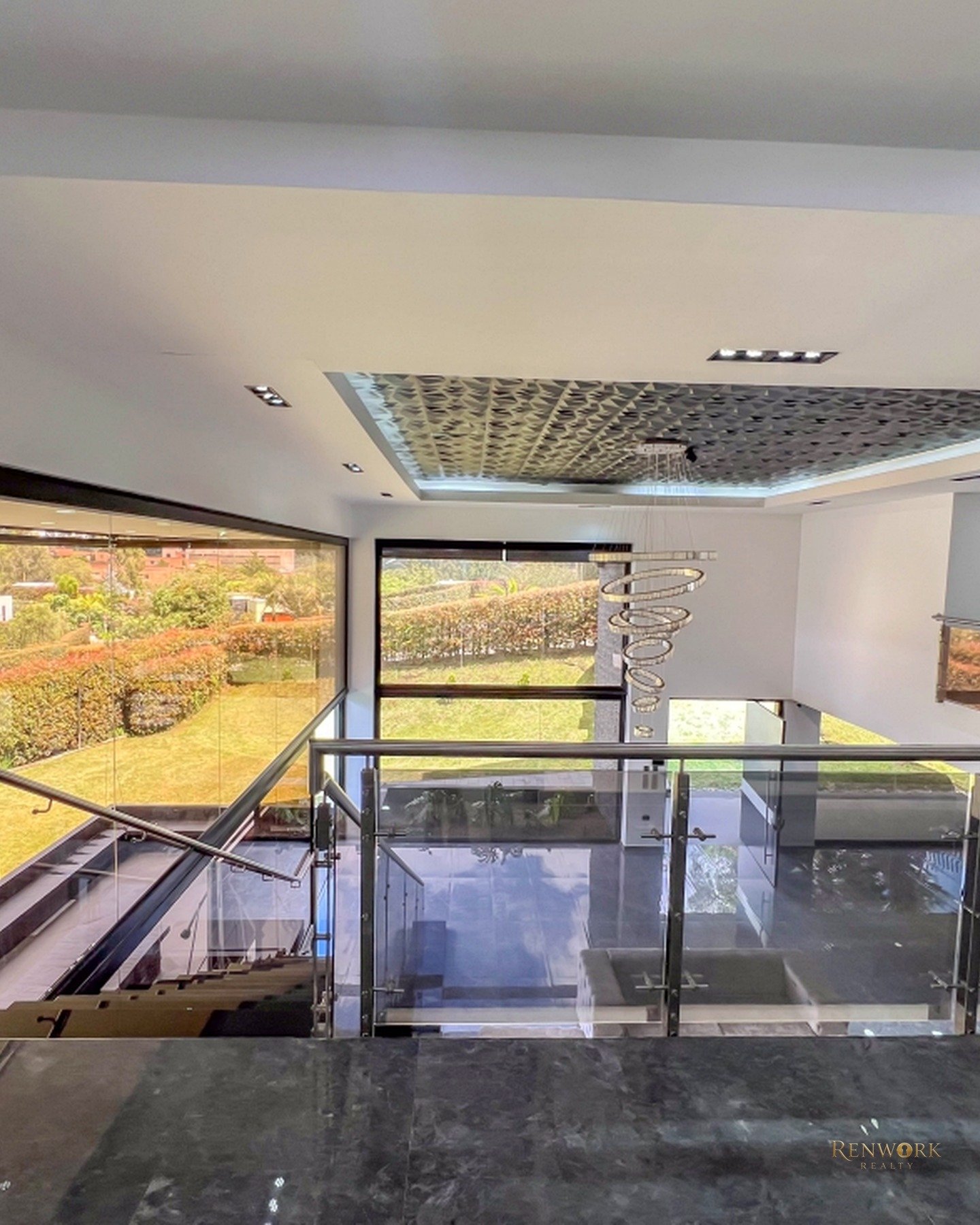 CASA MODERNA CON CANCHA SINTETICA EN LAS PALMAS · foto 14