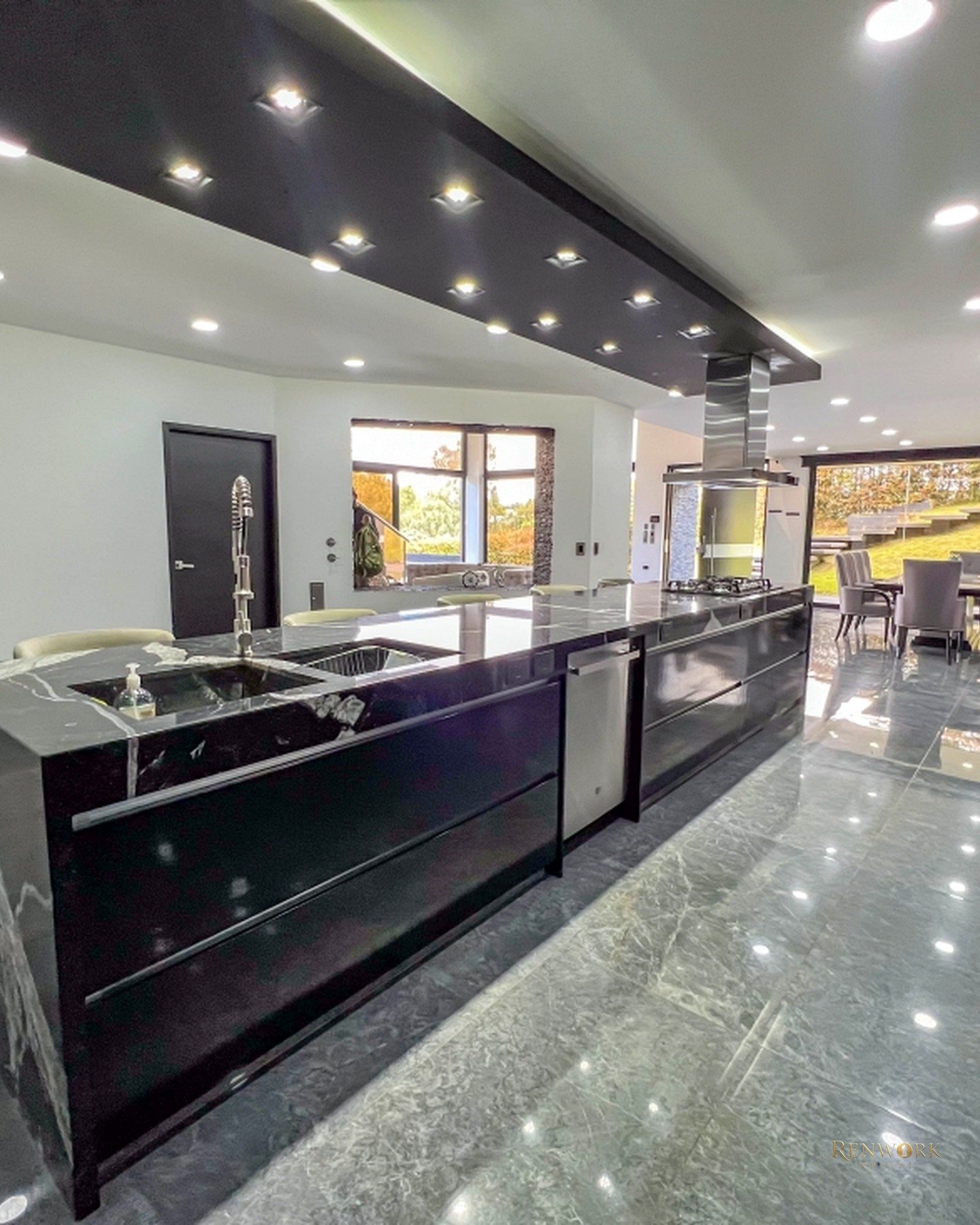 CASA MODERNA CON CANCHA SINTETICA EN LAS PALMAS · foto 16